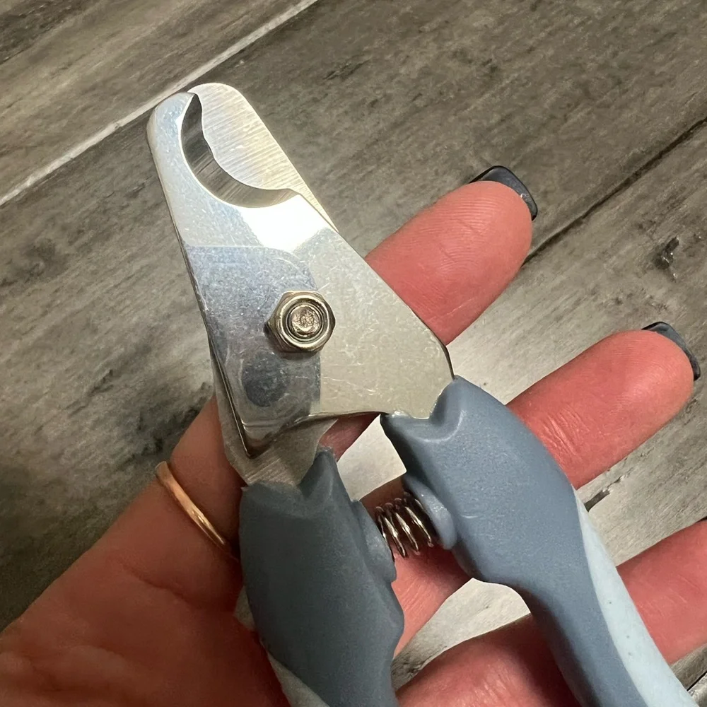 Blue Grooming Nail Clippers